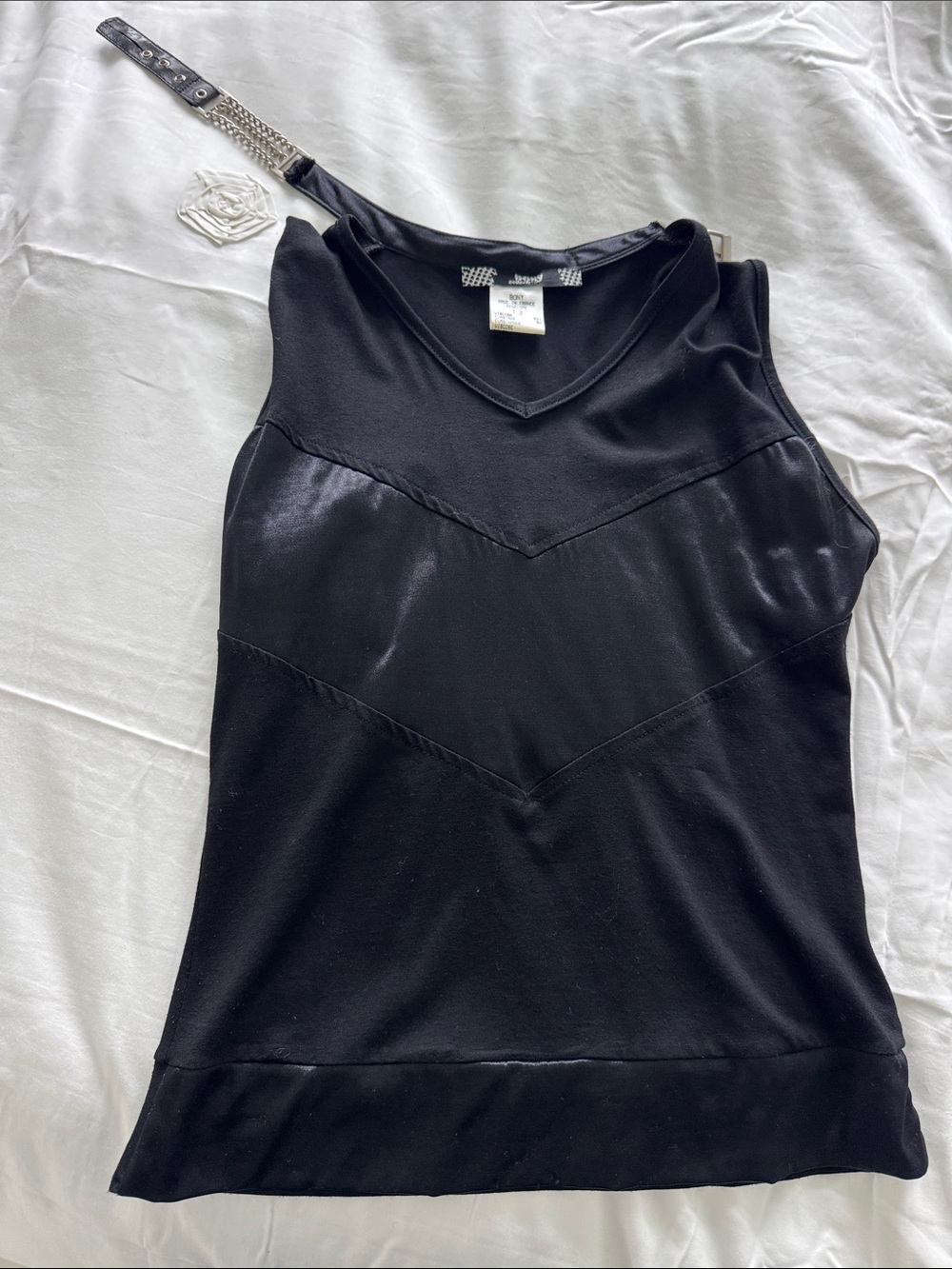 Black V-Neck Chevron-Panel Tank